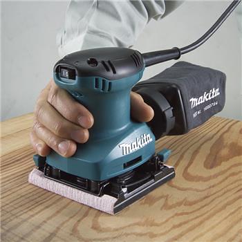 Lixadora Vibratória MAKITA Lixadora Vibratória MAKITA