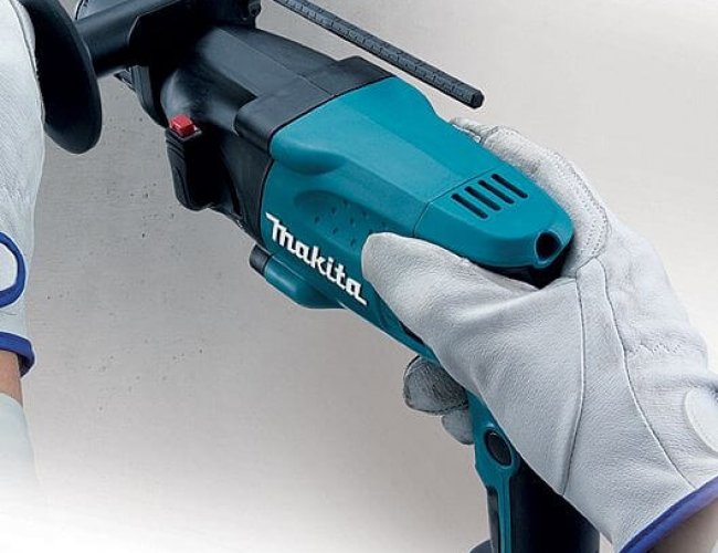 Martelo Ligeiro Makita HR1830- ferramentas electricas