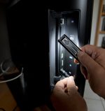 Lanterna LED PL 200 - recarregável com bateria